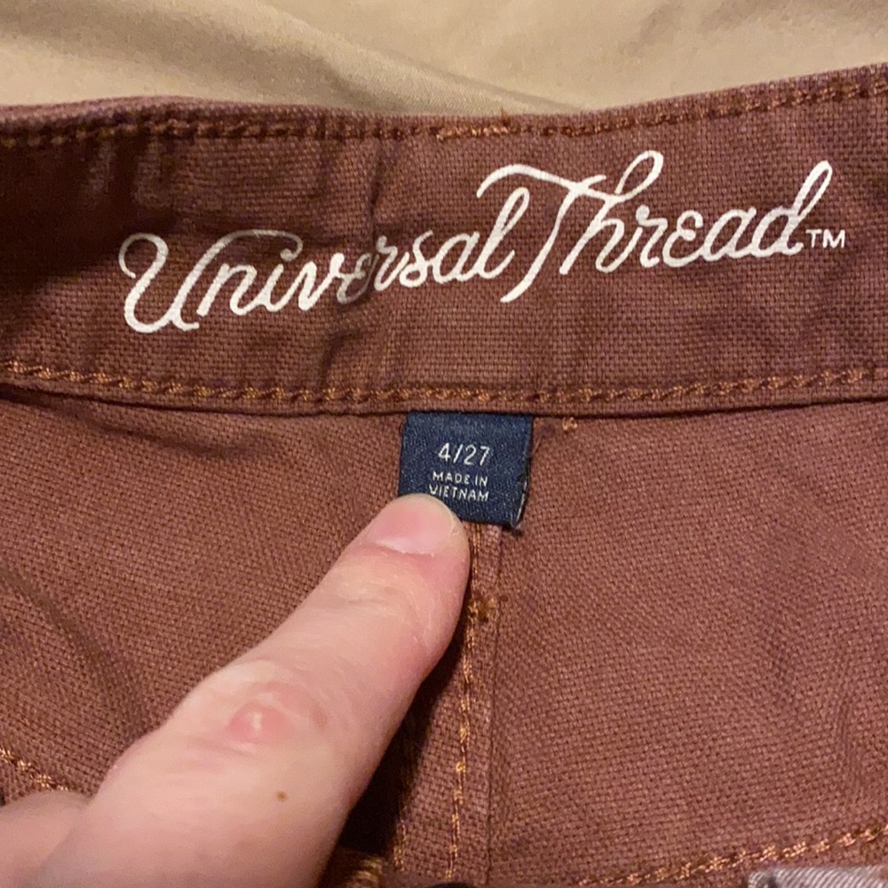 Universal Thread High Rise Midi Short Size 4 - Picture 3 of 5